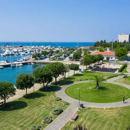 아파트 Rosi 우마그